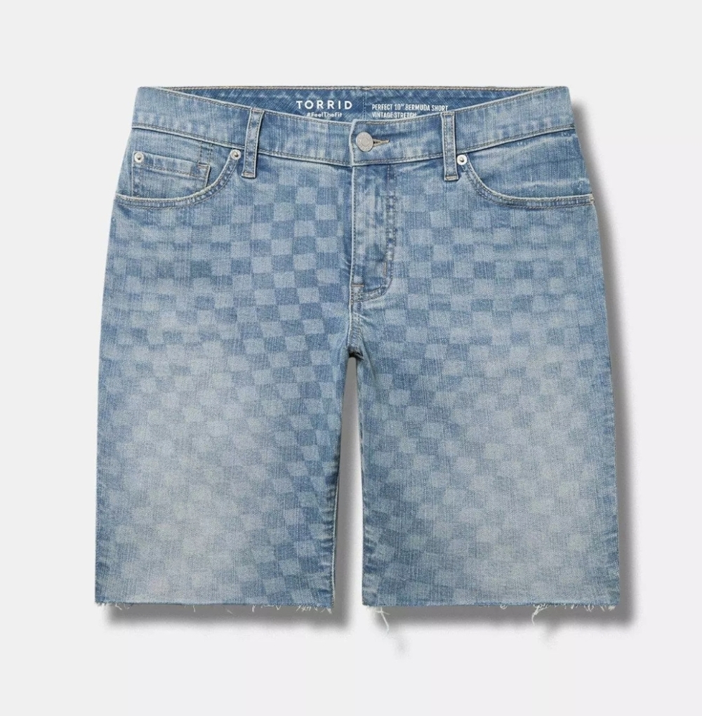 Torrid Checkered Denim 10" Perfect Bermuda Vintage Stretch Mid-Rise Short Sz 22